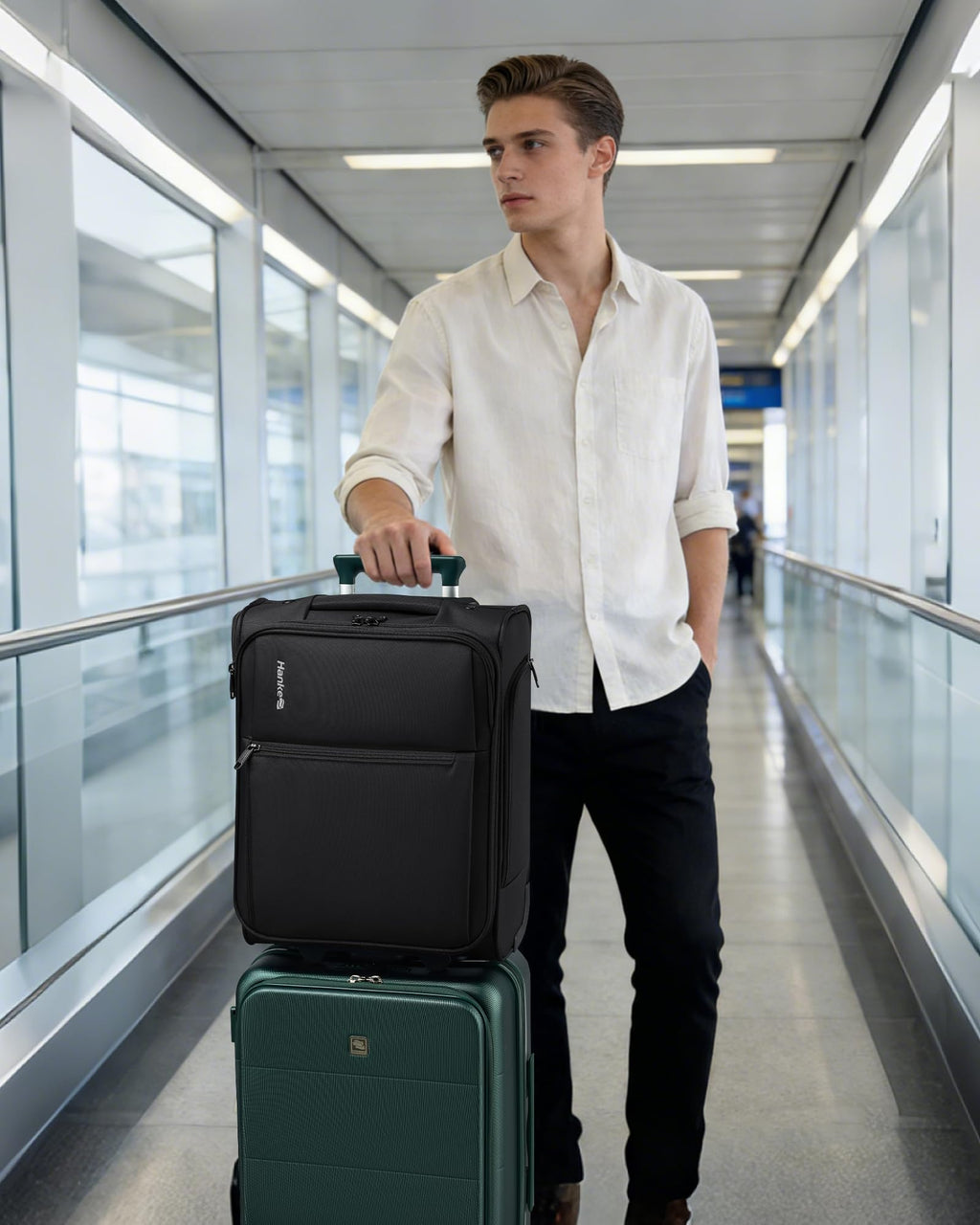 17 Inch Black Underseat Carry On Luggage with Wheels N81440