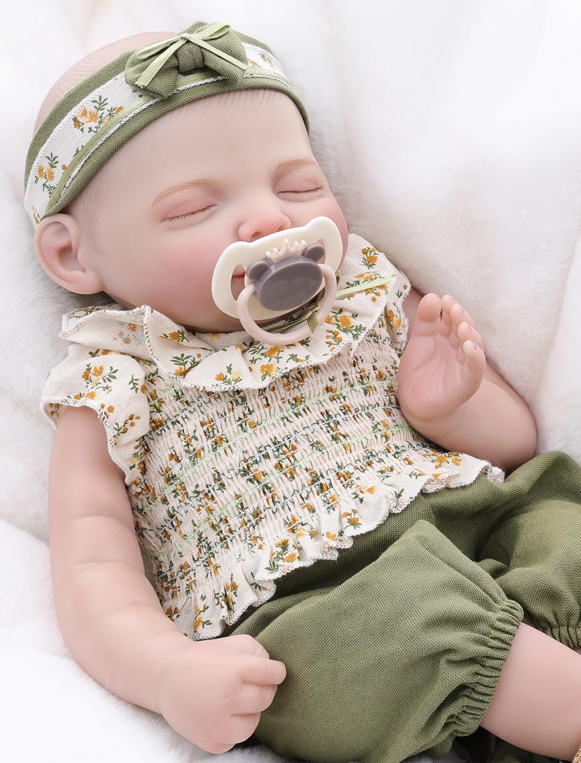 Realistic 20 Inch Baby Doll with Accessories Q418