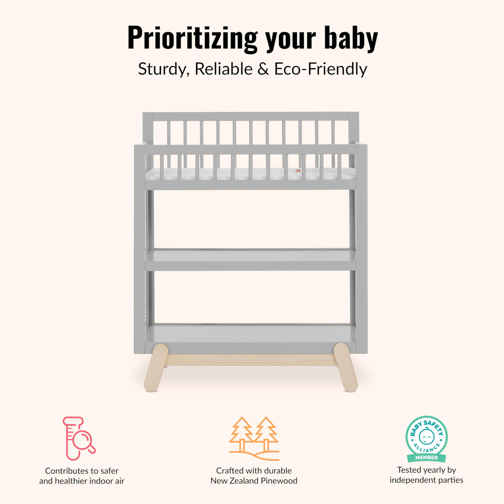 Baby Changing Table with Safety Rails and Storage Shelves F561